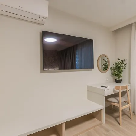 The Mediterranean Suites Piraeus Exterior photo